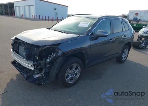 2024 Toyota Rav4 Xle z USA, uszkodzony, nr VIN 2T3P1RFV9RW470071